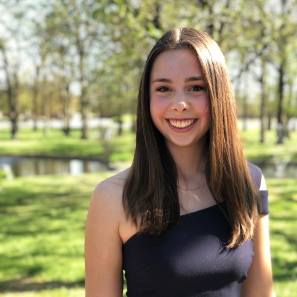 Meet your Posher, Kate - Picture 1 of 1